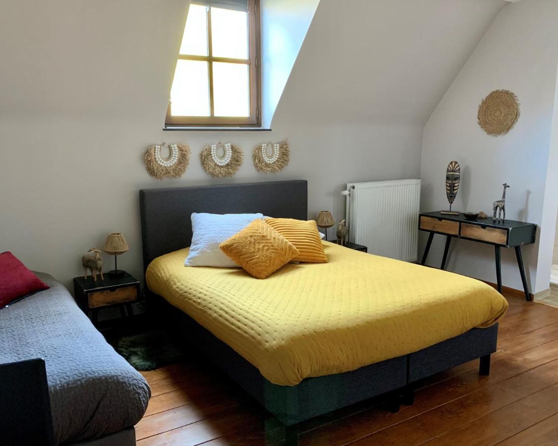 Chapeauveau Gite - B&B - Events Helecine エクステリア 写真